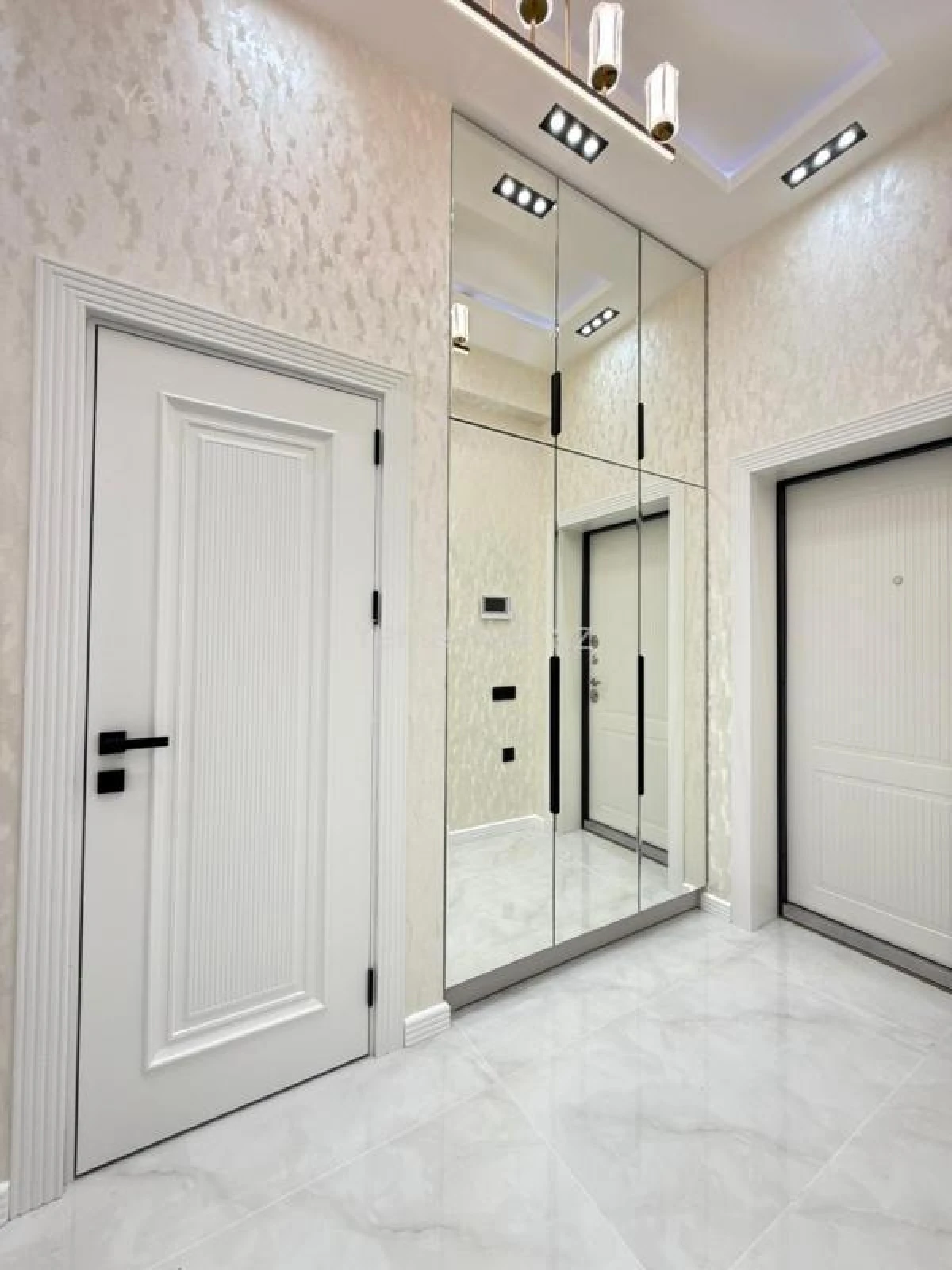 Satılır 3 otaqlı yeni tikili 110 m²