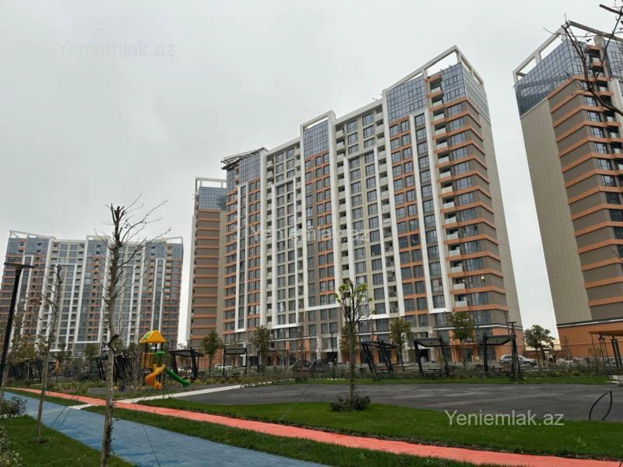 Satılır 3 otaqlı yeni tikili 106 m²