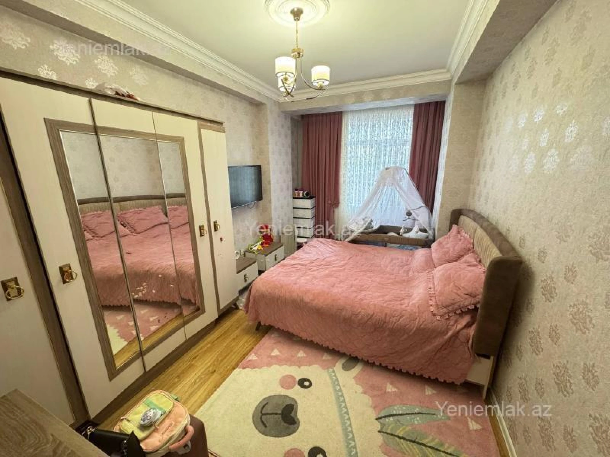 Satılır 2 otaqlı yeni tikili 88 m²