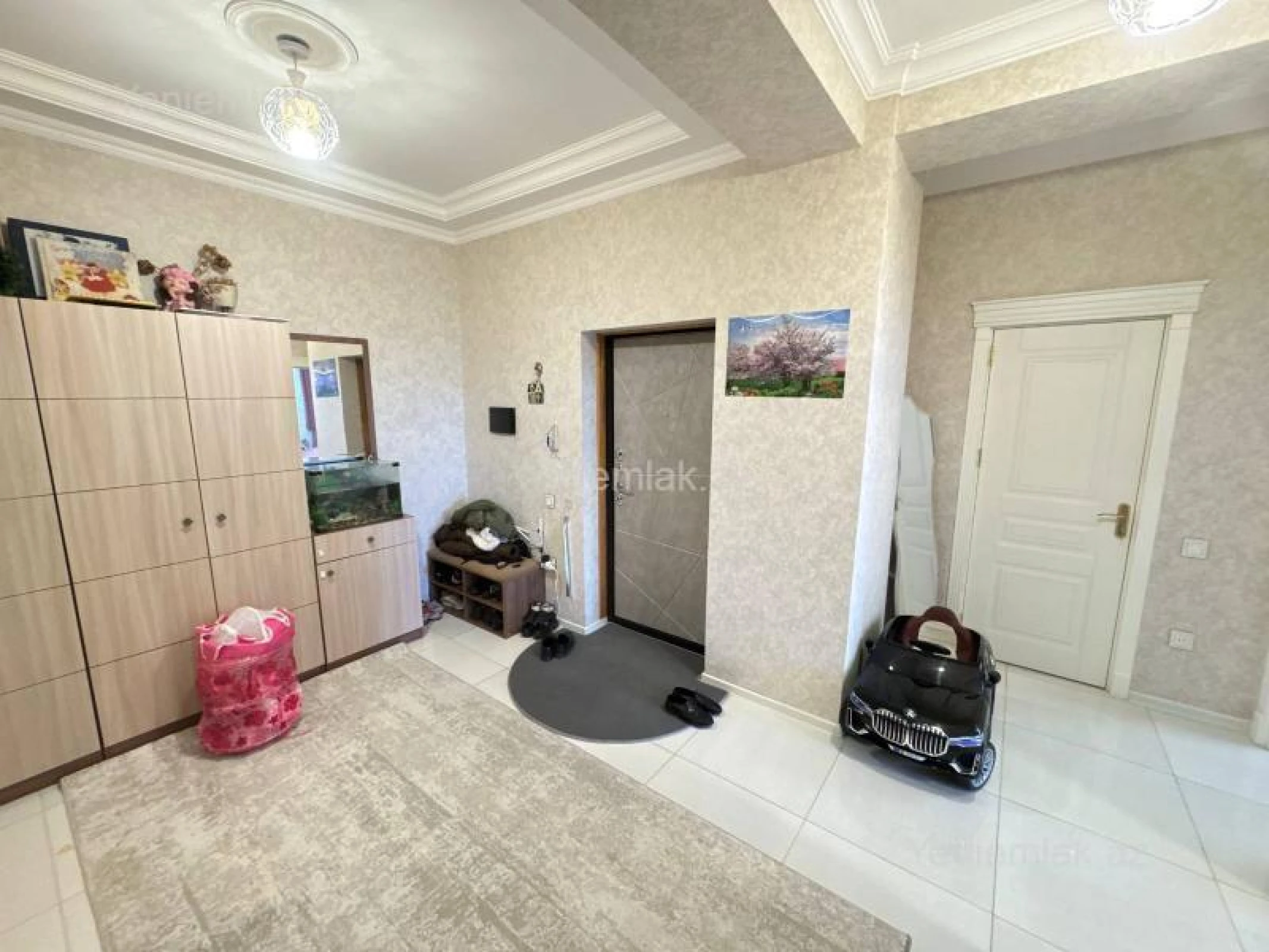 Satılır 2 otaqlı yeni tikili 88 m²