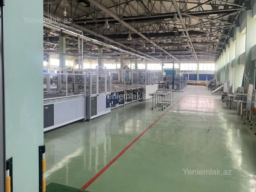 Satılır 16 otaqlı obyekt 12000 m²