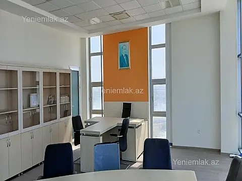 Satılır 16 otaqlı obyekt 12000 m²