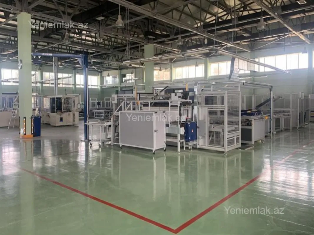 Satılır 16 otaqlı obyekt 12000 m²