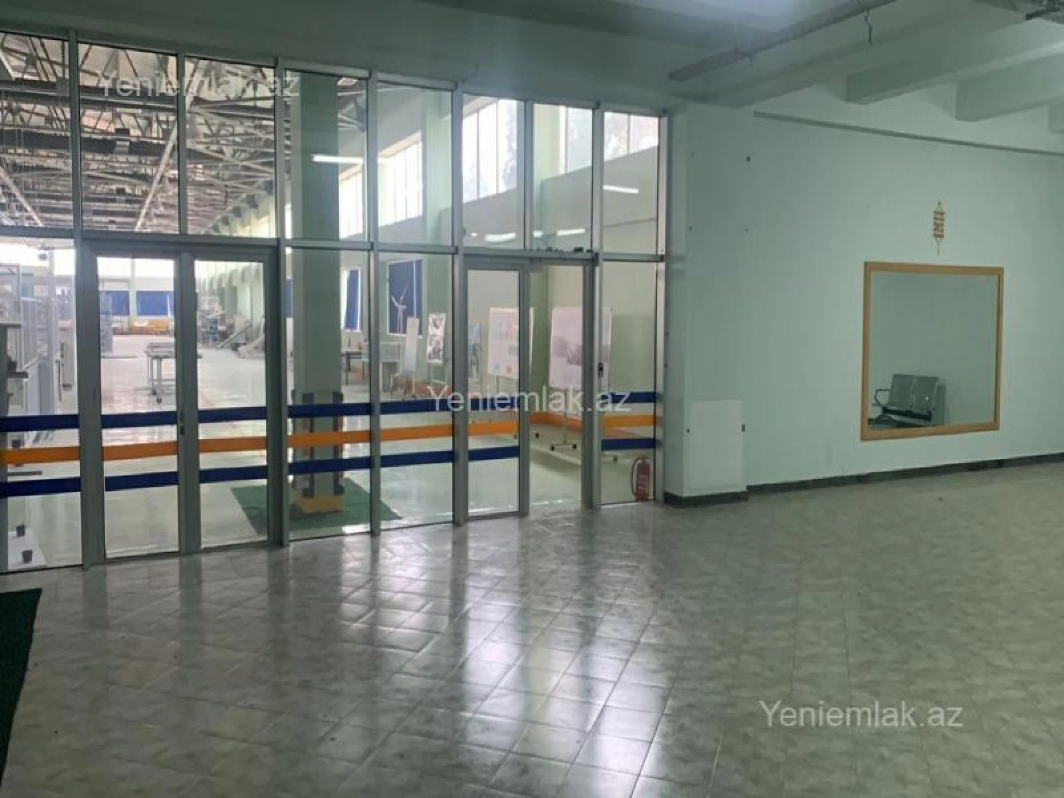 Satılır 16 otaqlı obyekt 12000 m²