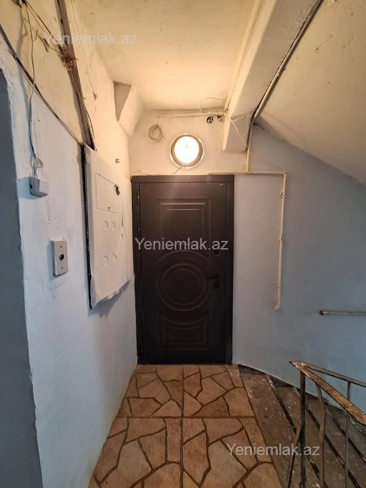Satılır 3 otaqlı köhnə tikili 72 m²