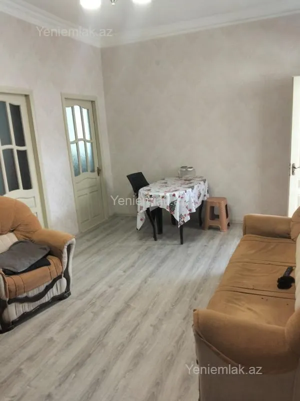 Satılır 3 otaqlı həyət evi 110 m²