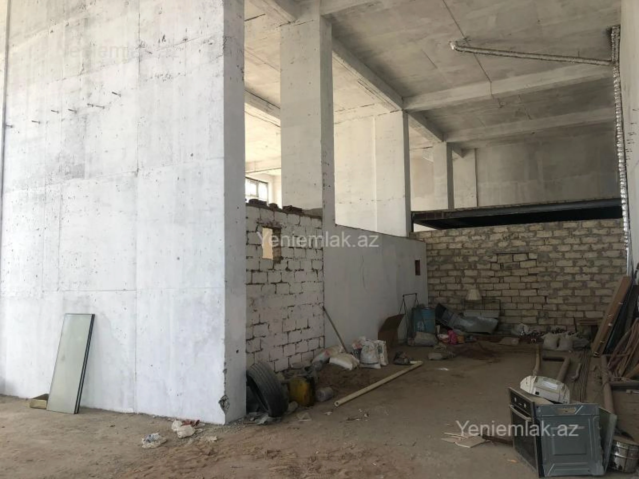 Satılır 1 otaqlı obyekt 340 m²