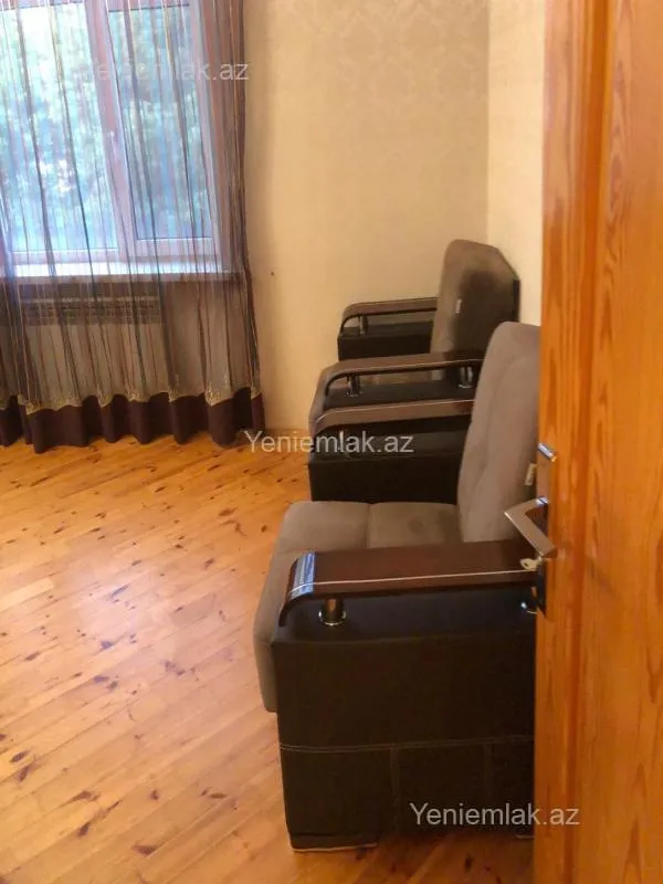 Satılır 2 otaqlı köhnə tikili 50 m²