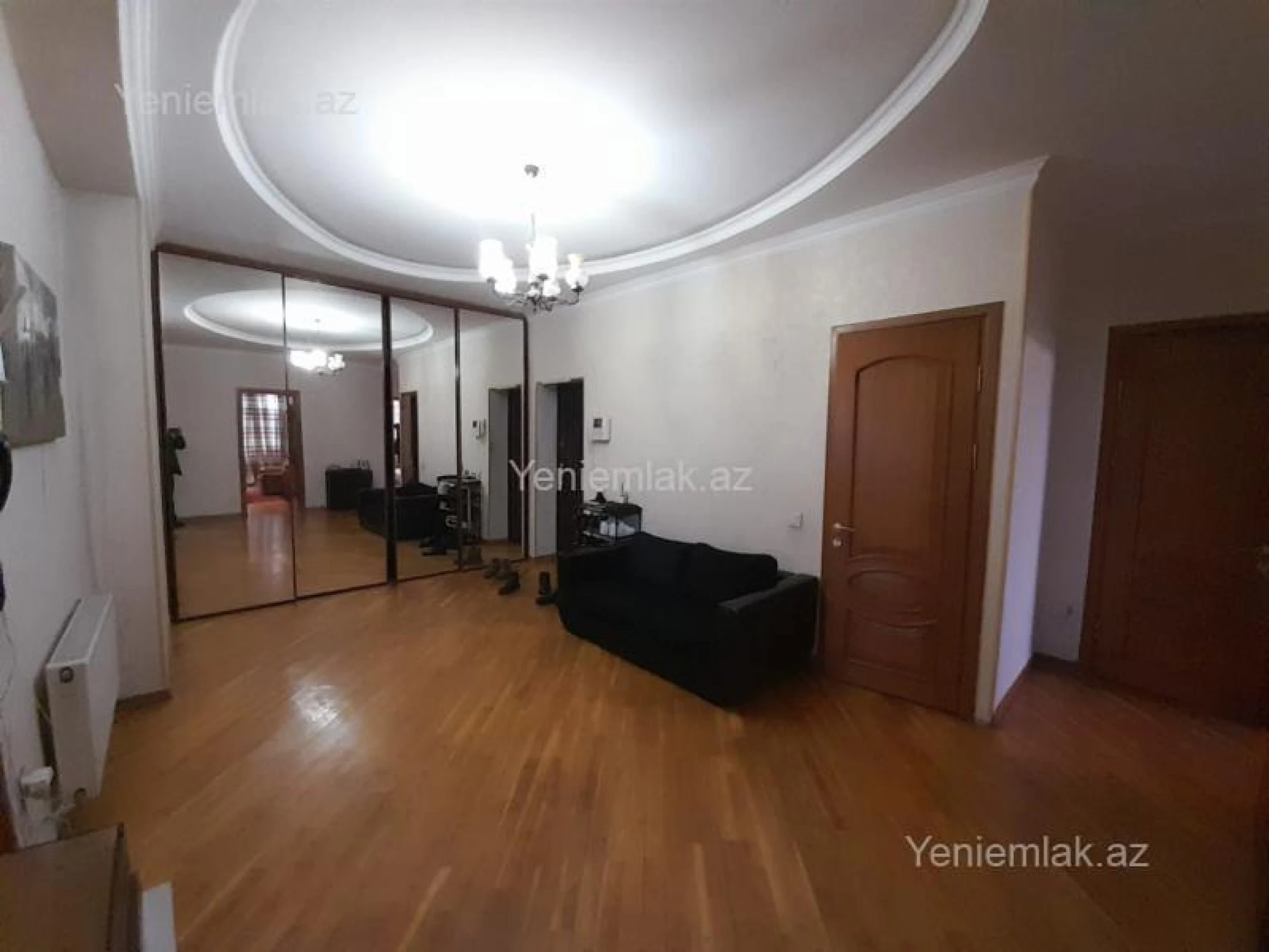 Satılır 3 otaqlı yeni tikili 140 m²