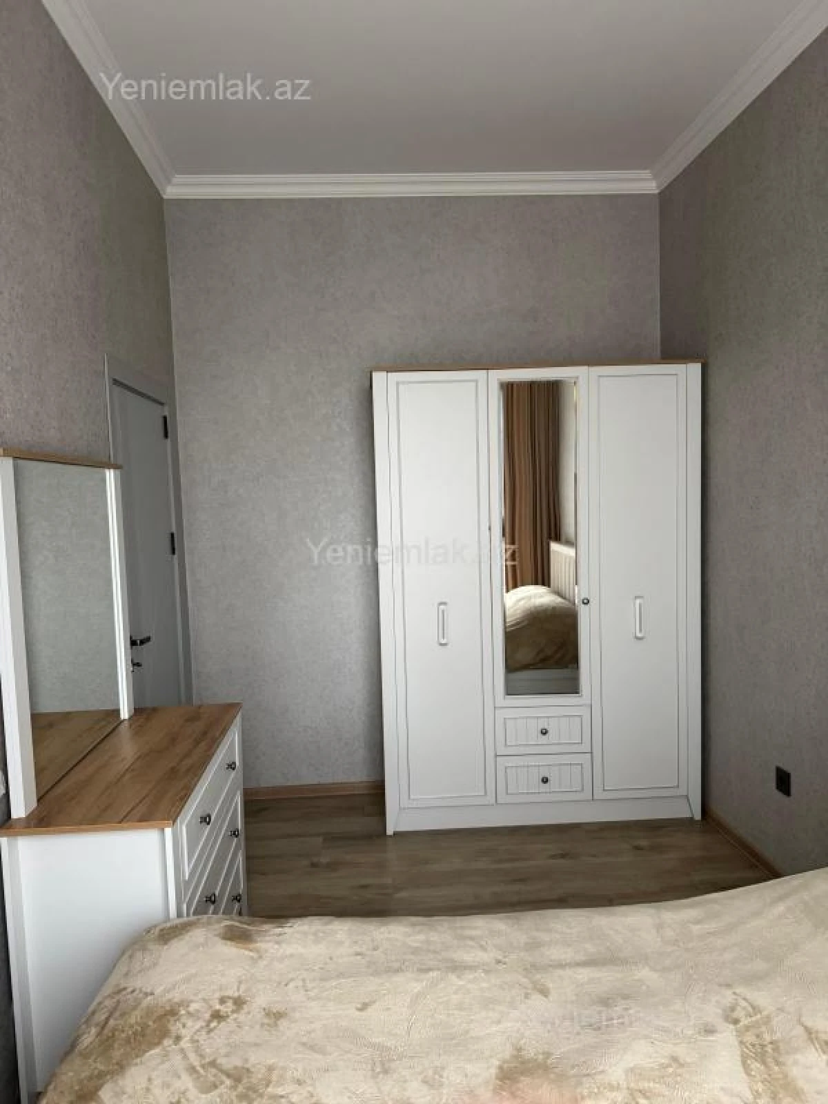 Satılır 2 otaqlı yeni tikili 55 m²