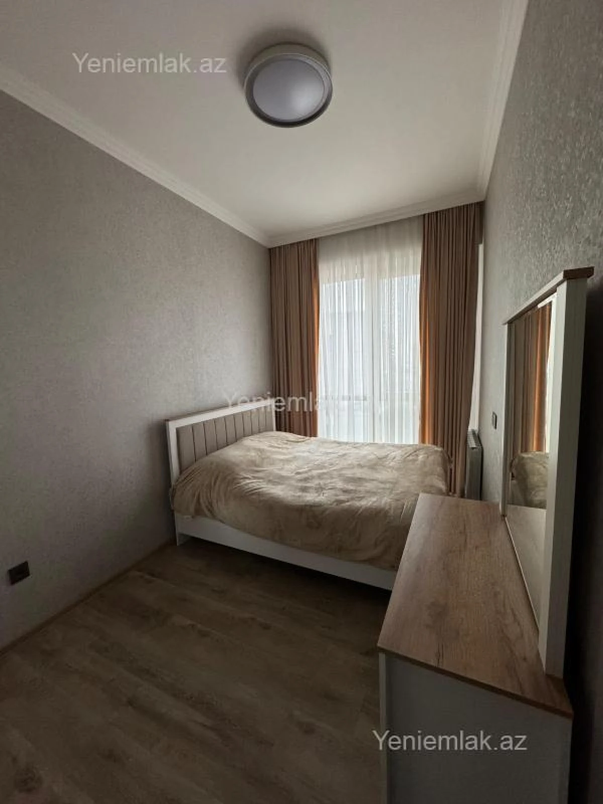 Satılır 2 otaqlı yeni tikili 55 m²