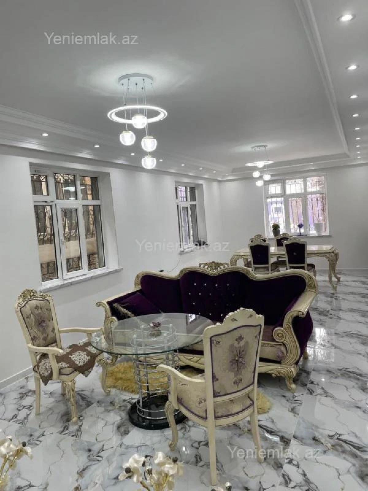 Satılır 6 otaqlı həyət evi 280 m²