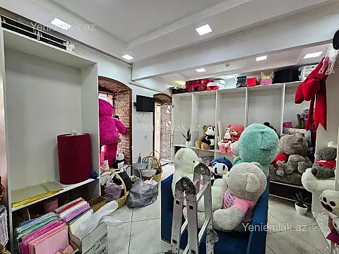 Satılır 1 otaqlı obyekt 30 m²