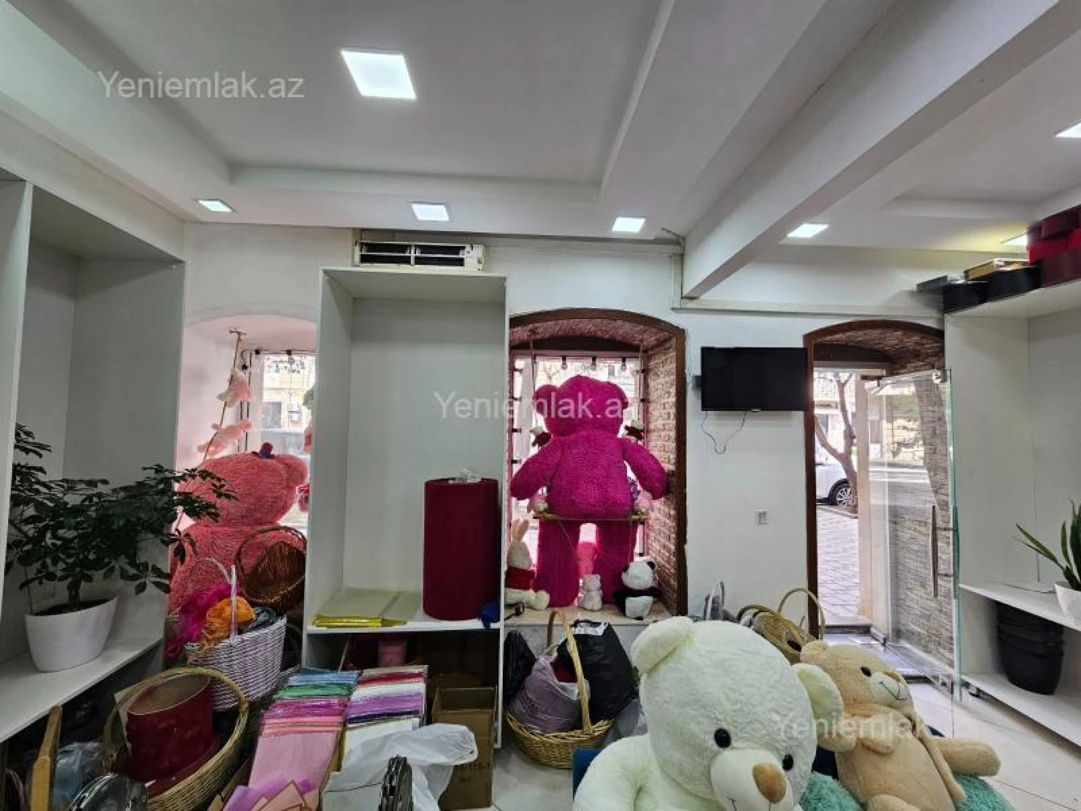 Satılır 1 otaqlı obyekt 30 m²