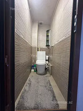 Satılır 2 otaqlı köhnə tikili 70 m²