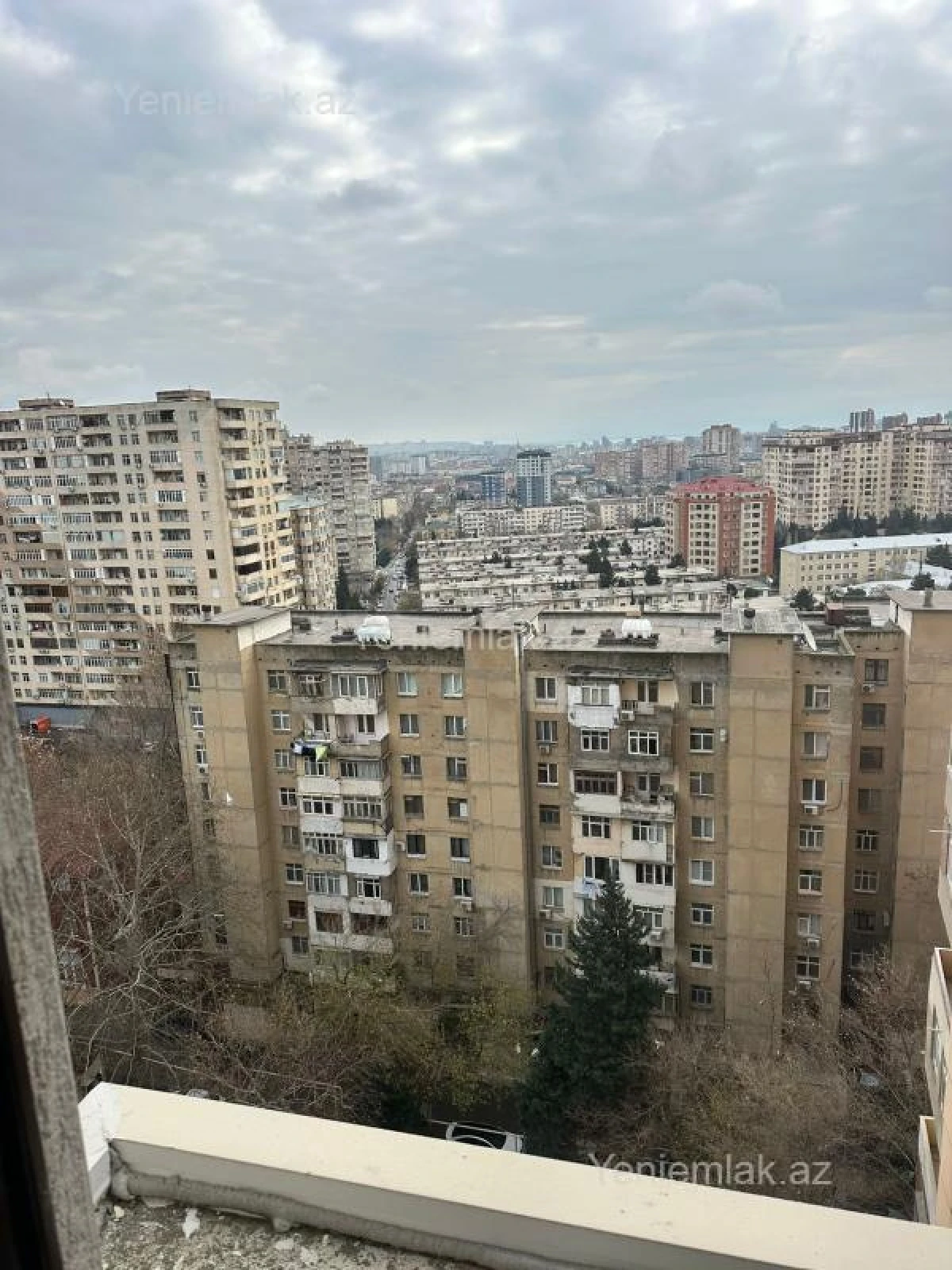 Satılır 3 otaqlı yeni tikili 128 m²