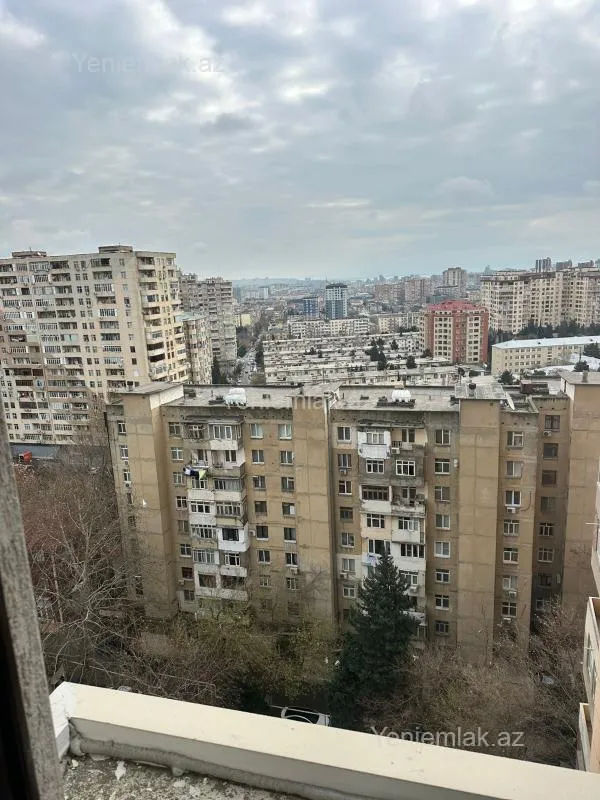 Satılır 3 otaqlı yeni tikili 128 m²