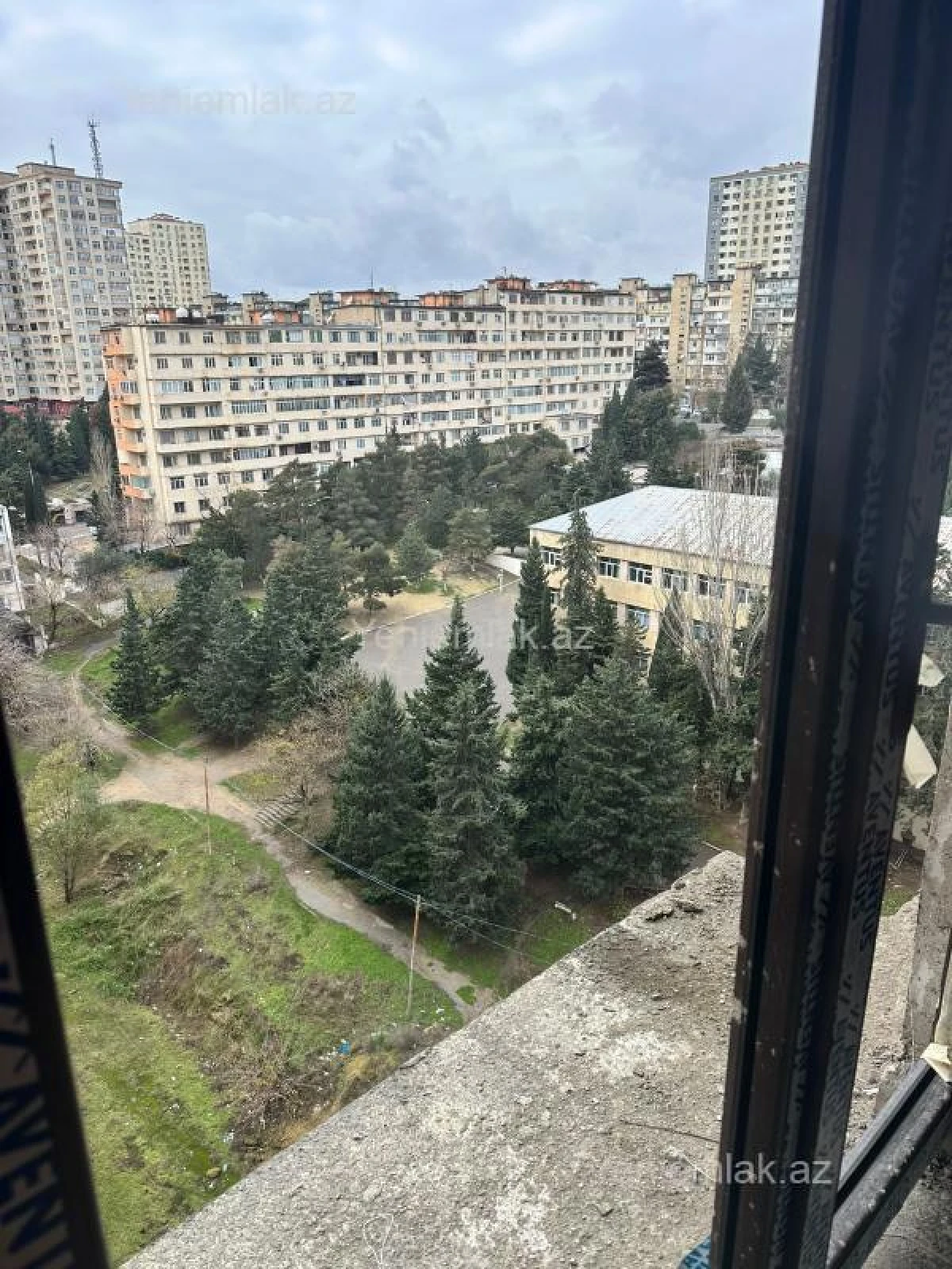 Satılır 3 otaqlı yeni tikili 128 m²