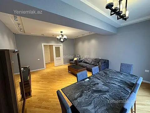 Satılır 2 otaqlı yeni tikili 90 m²