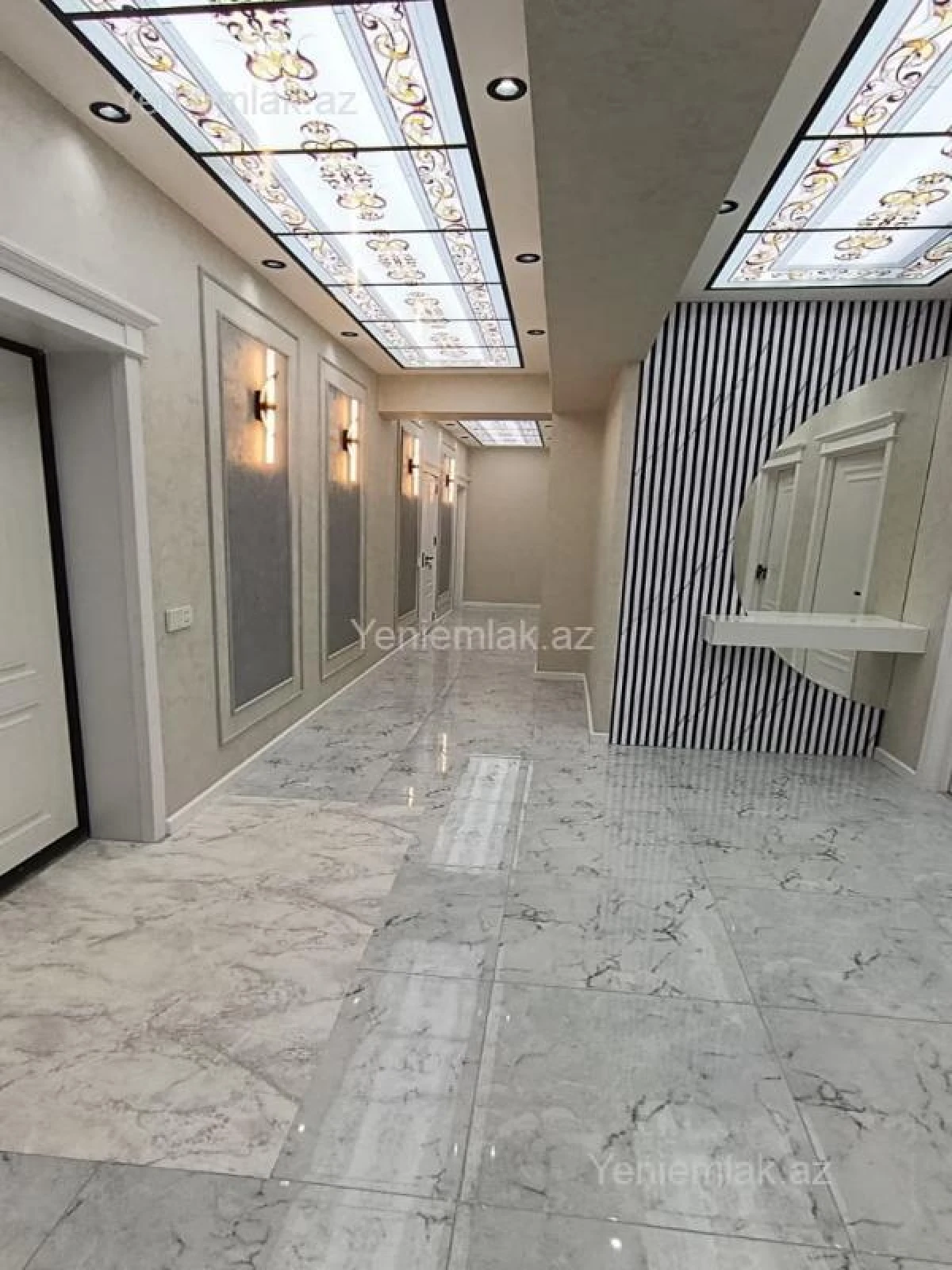 Satılır 4 otaqlı yeni tikili 156 m²