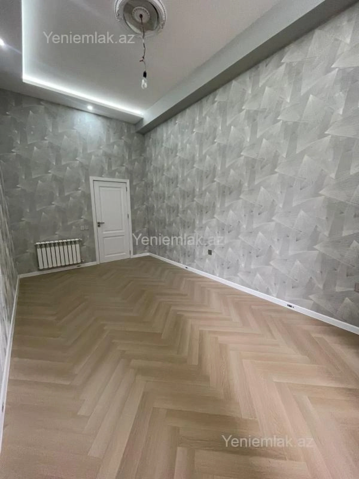 Satılır 2 otaqlı yeni tikili 65 m²