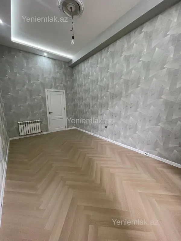 Satılır 2 otaqlı yeni tikili 65 m²