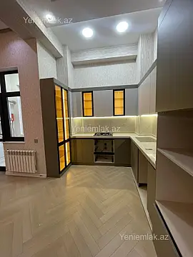 Satılır 2 otaqlı yeni tikili 65 m²