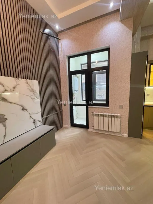 Satılır 2 otaqlı yeni tikili 65 m²