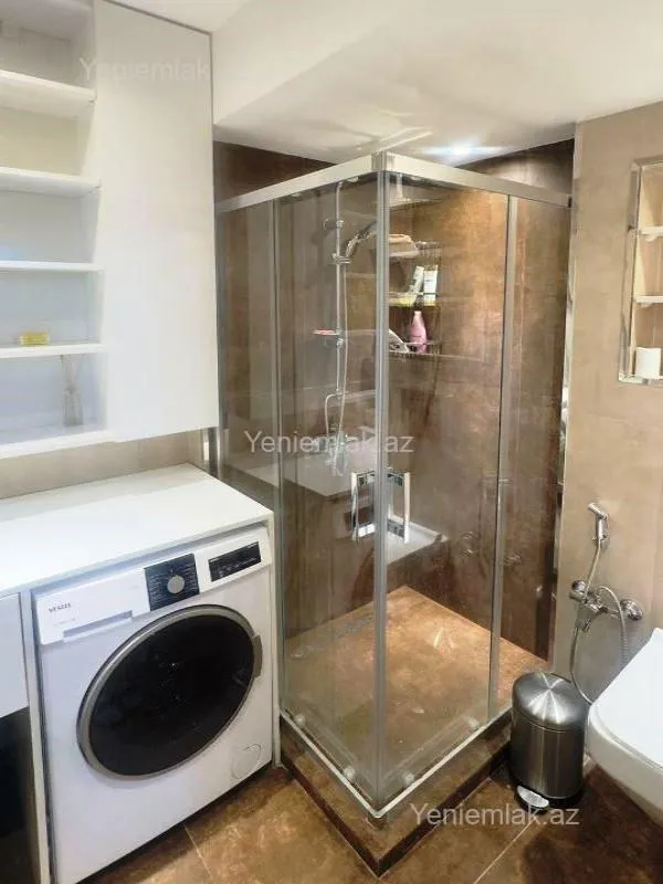 Satılır 1 otaqlı köhnə tikili 36 m²