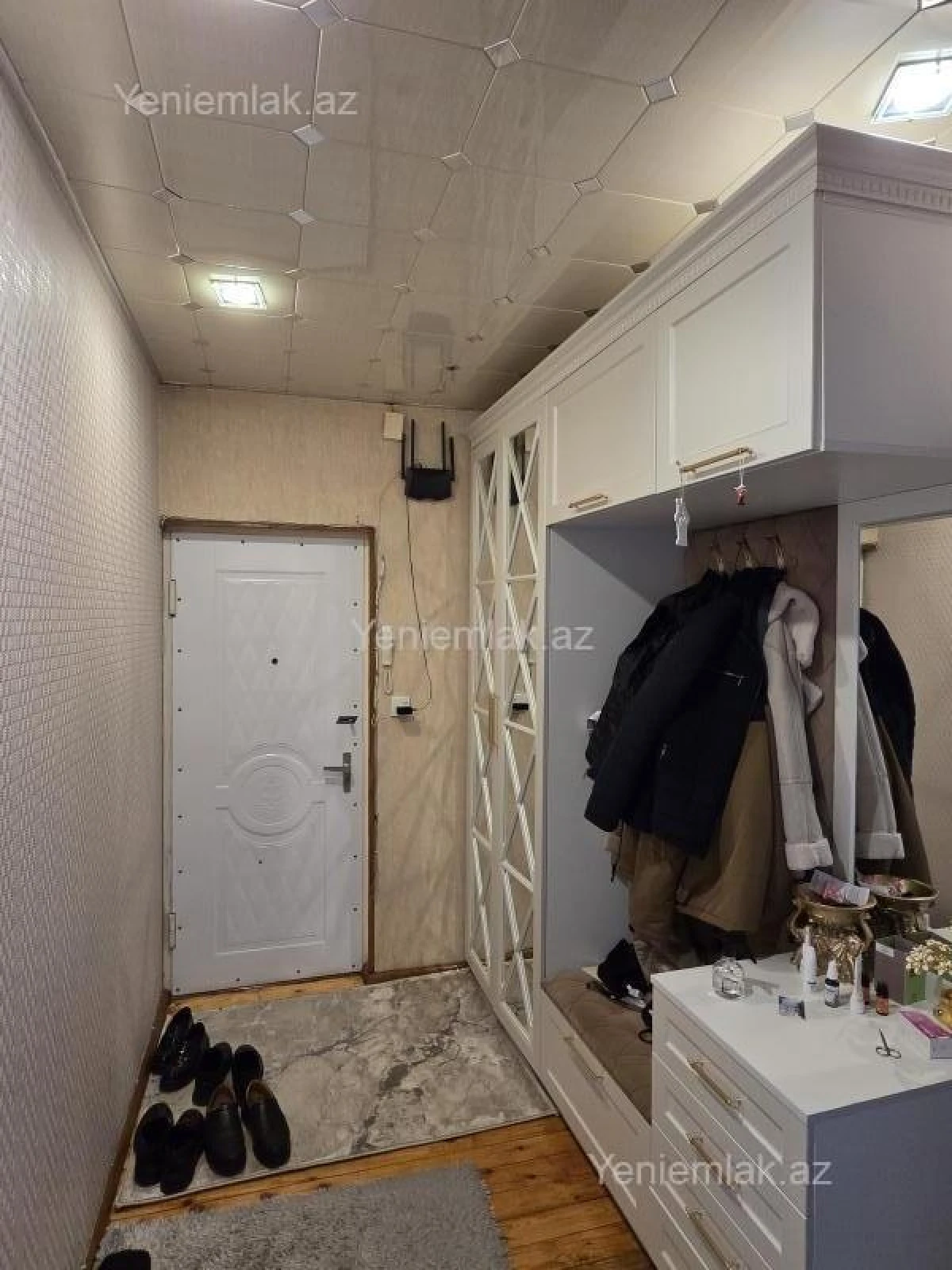 Satılır 3 otaqlı köhnə tikili 85 m²