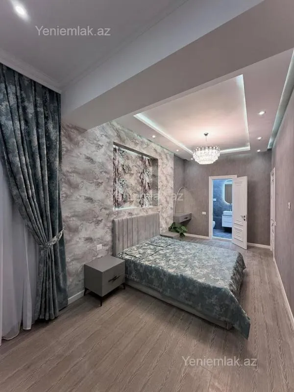 Satılır 3 otaqlı yeni tikili 137 m²