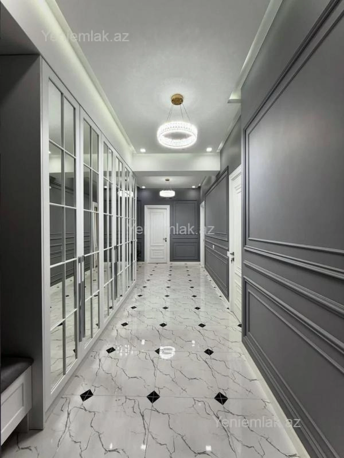 Satılır 3 otaqlı yeni tikili 137 m²