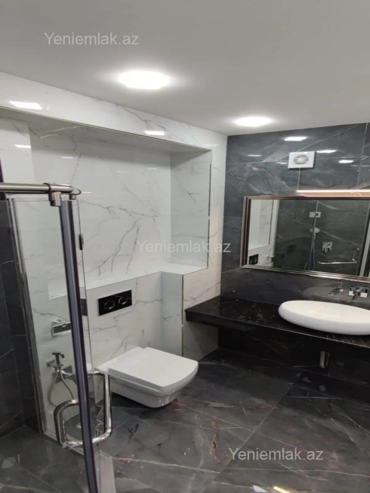 Satılır 3 otaqlı yeni tikili 137 m²