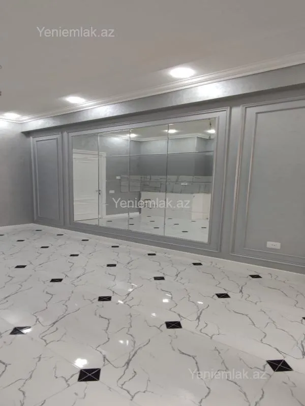 Satılır 3 otaqlı yeni tikili 137 m²