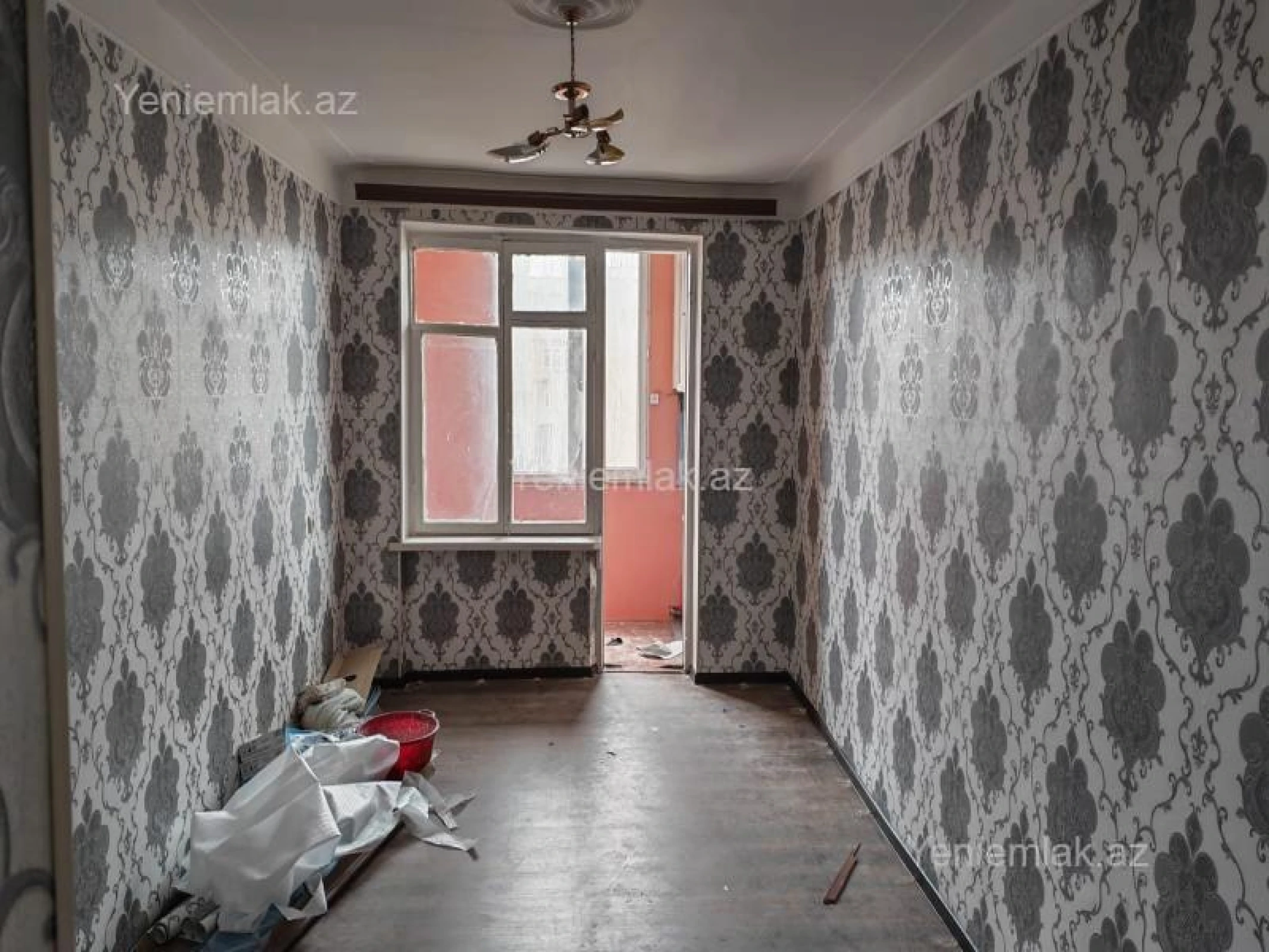 Satılır 1 otaqlı köhnə tikili 20 m²