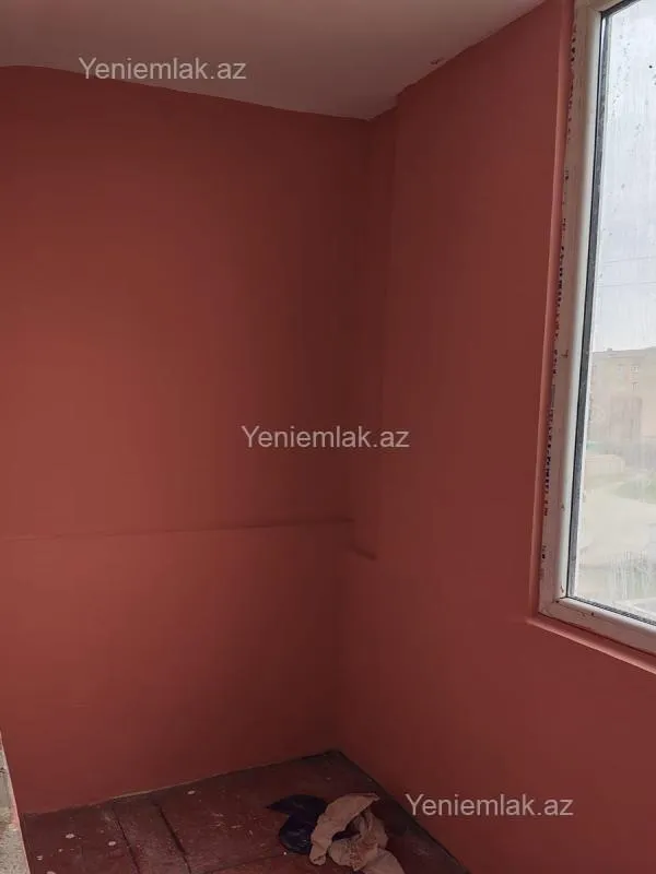 Satılır 1 otaqlı köhnə tikili 20 m²