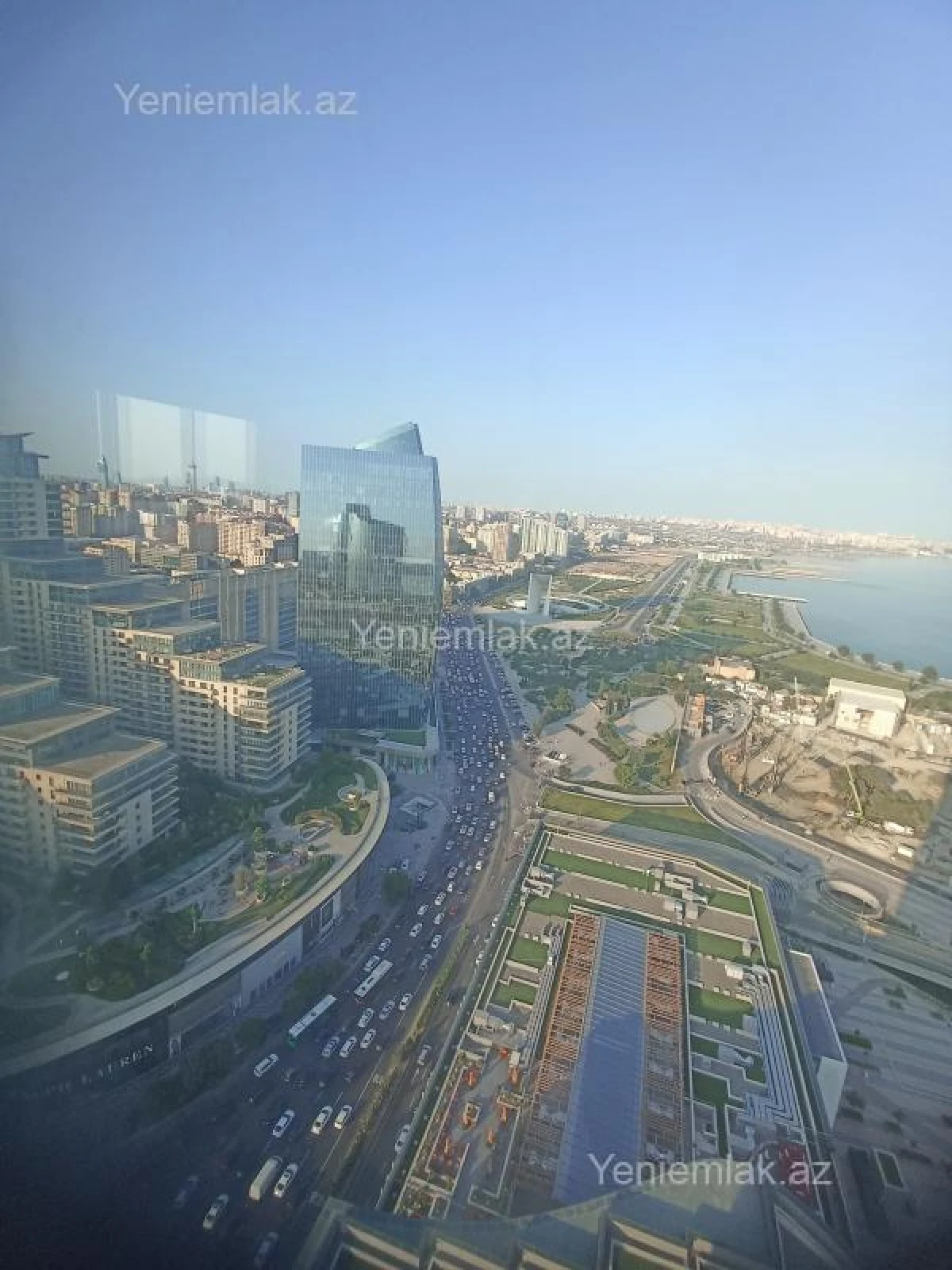 Satılır 3 otaqlı yeni tikili 140 m²