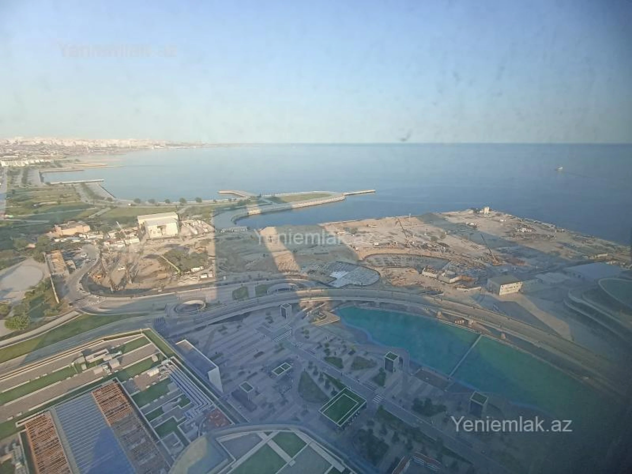 Satılır 3 otaqlı yeni tikili 140 m²