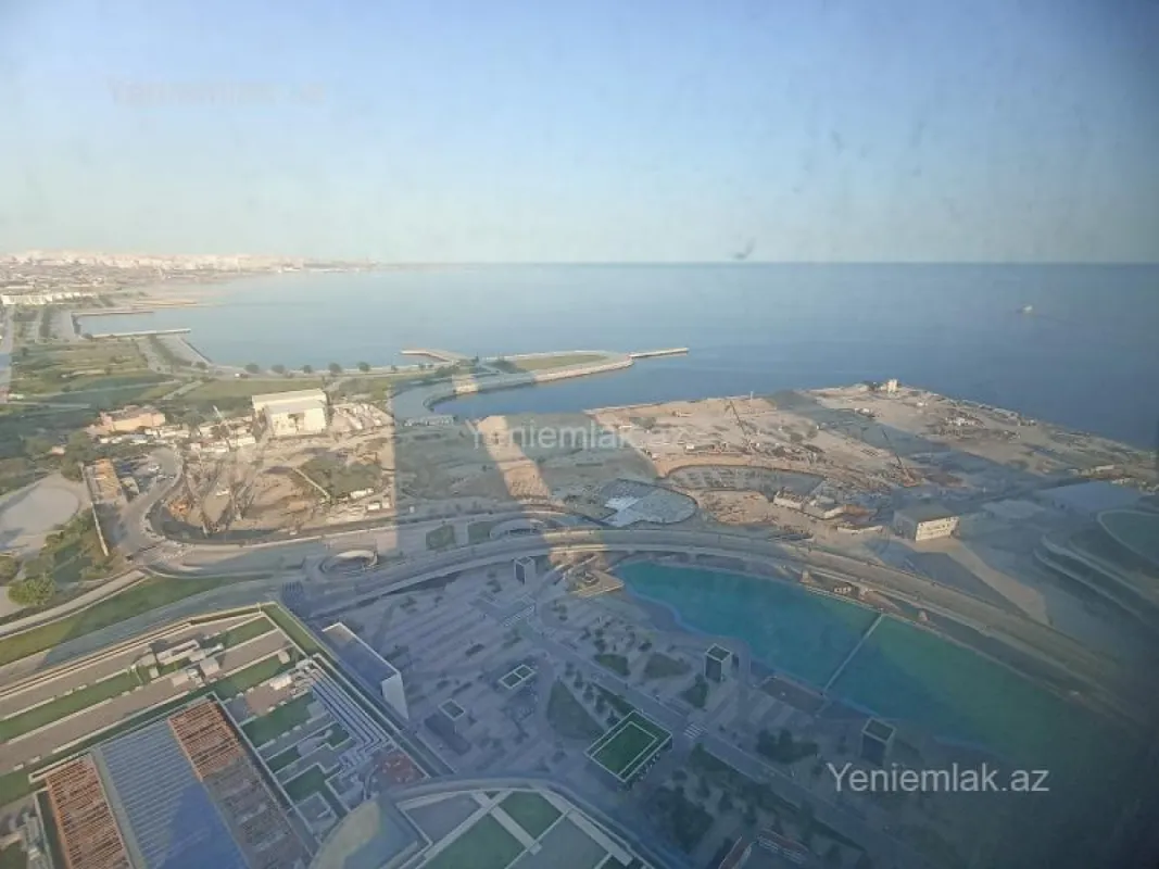 Satılır 3 otaqlı yeni tikili 140 m²