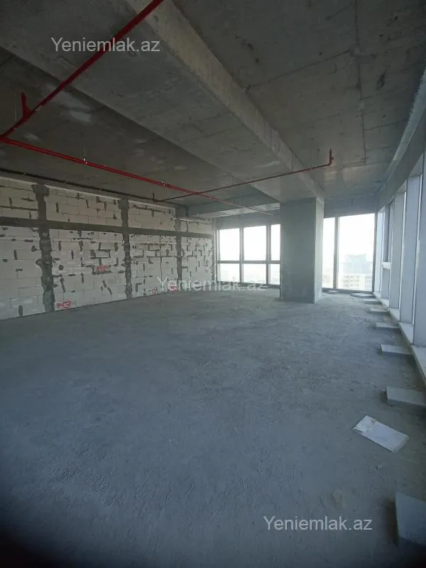 Satılır 3 otaqlı yeni tikili 140 m²