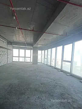 Satılır 3 otaqlı yeni tikili 140 m²