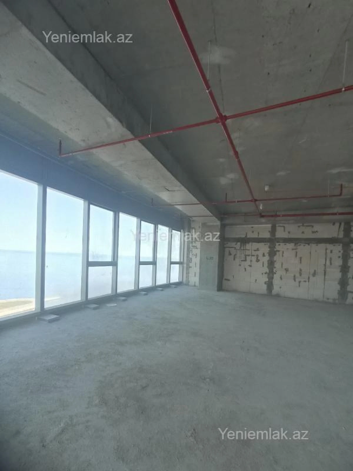 Satılır 3 otaqlı yeni tikili 140 m²