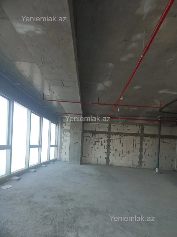 Satılır 3 otaqlı yeni tikili 140 m²