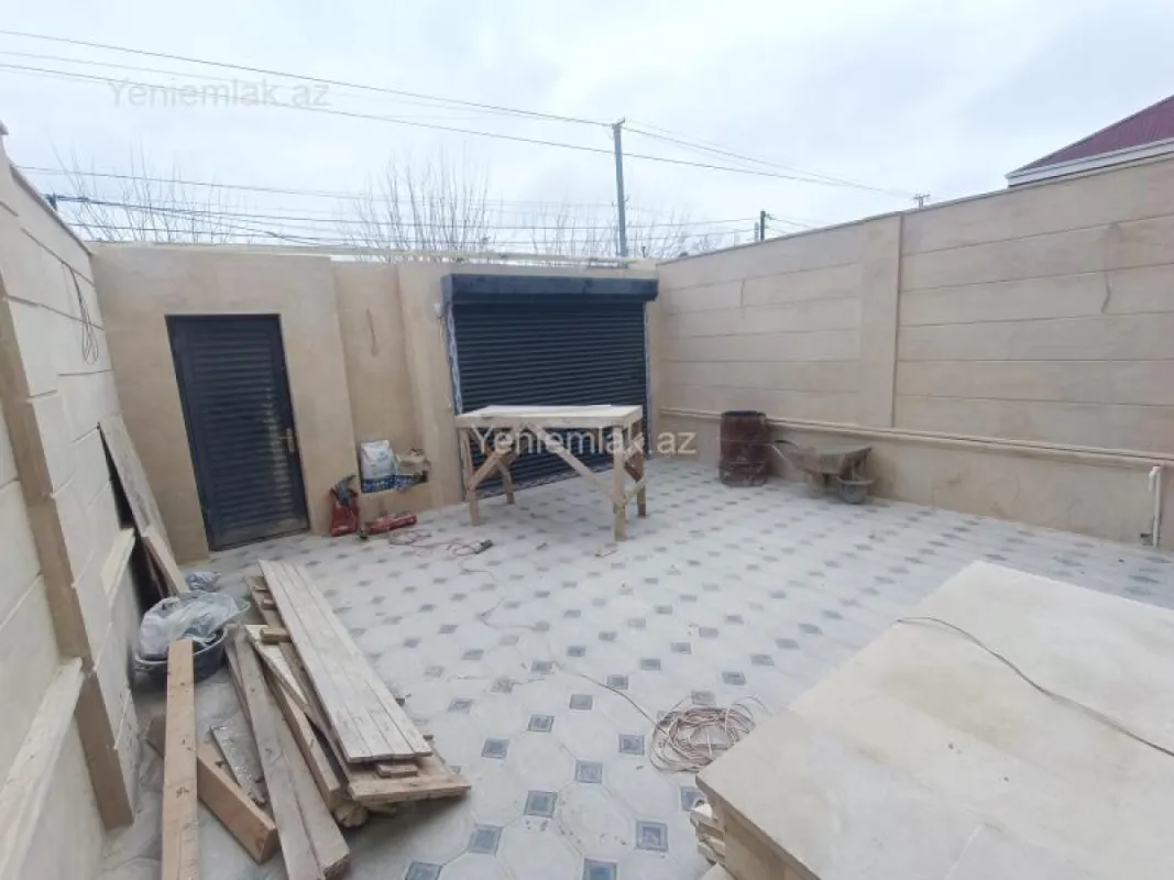 Satılır 5 otaqlı həyət evi 130 m²