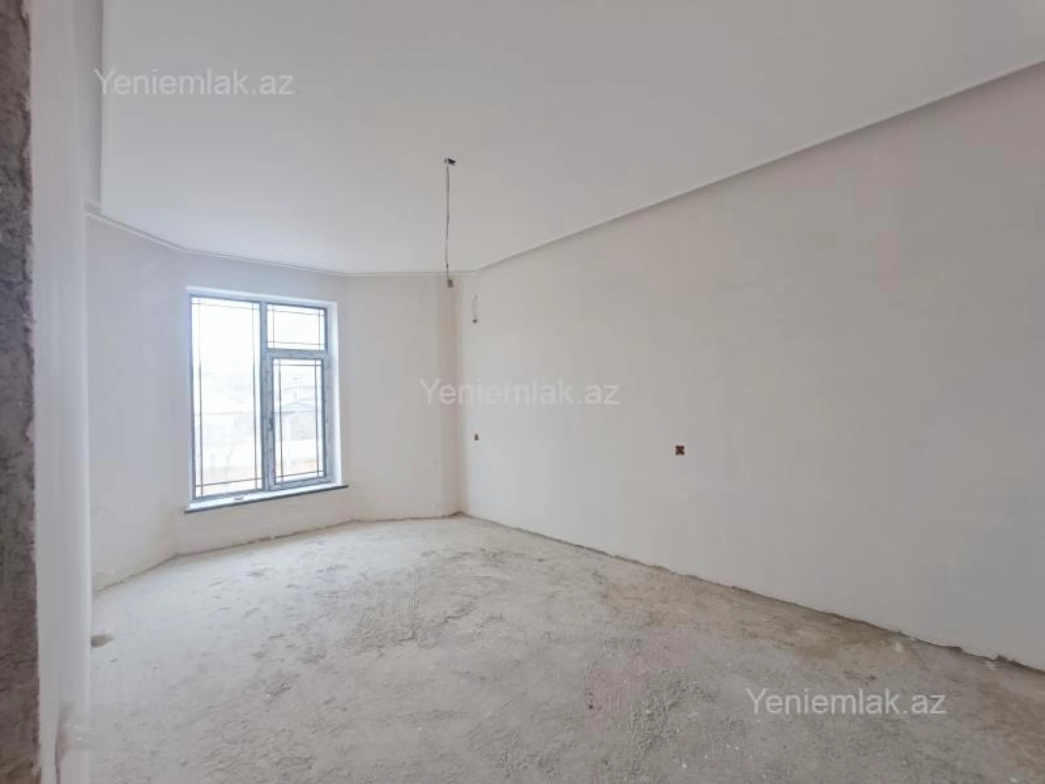Satılır 5 otaqlı həyət evi 130 m²