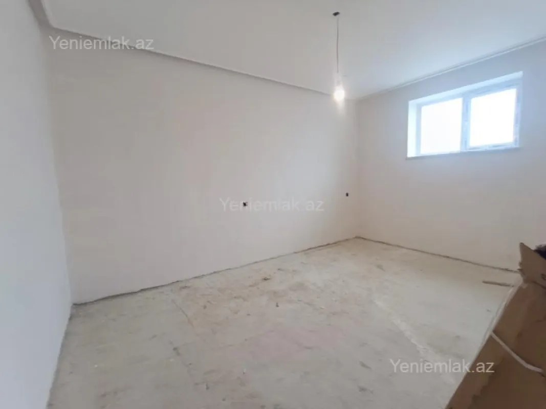 Satılır 5 otaqlı həyət evi 130 m²