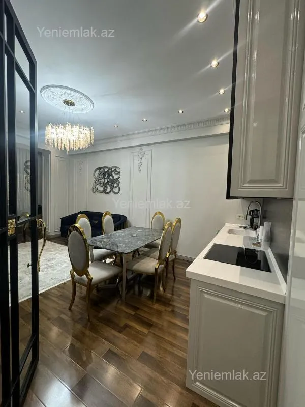 Satılır 2 otaqlı yeni tikili 68 m²