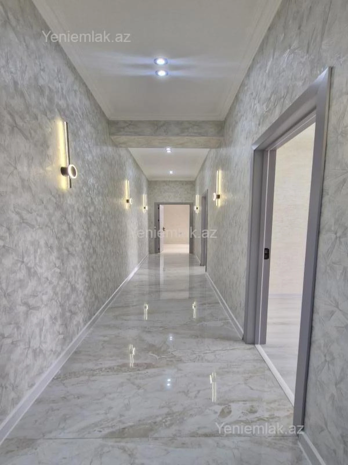 Satılır 3 otaqlı yeni tikili 71 m²