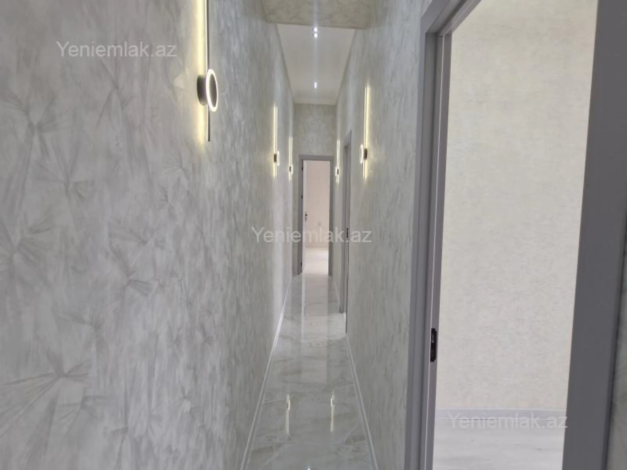 Satılır 3 otaqlı yeni tikili 71 m²