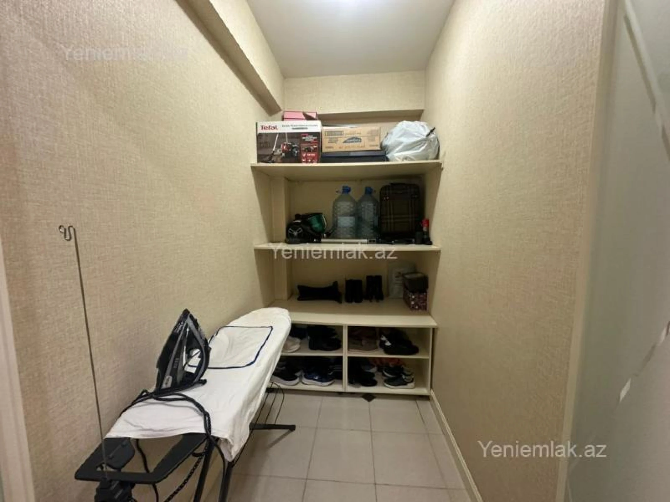 Satılır 4 otaqlı yeni tikili 180 m²